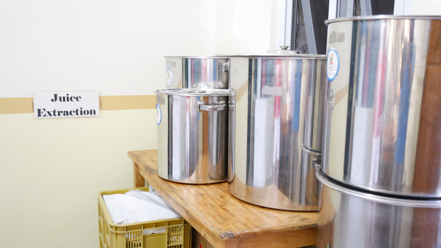 Juice extraction section of the Shaquil's working area