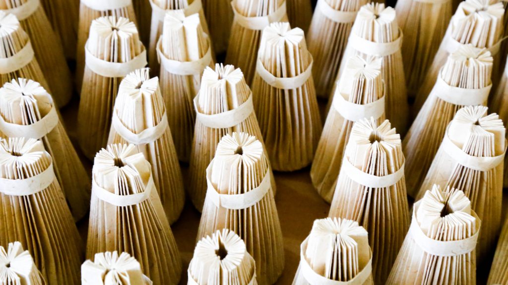 Samples of Luchi Cabanlet’s handicrafts for decors