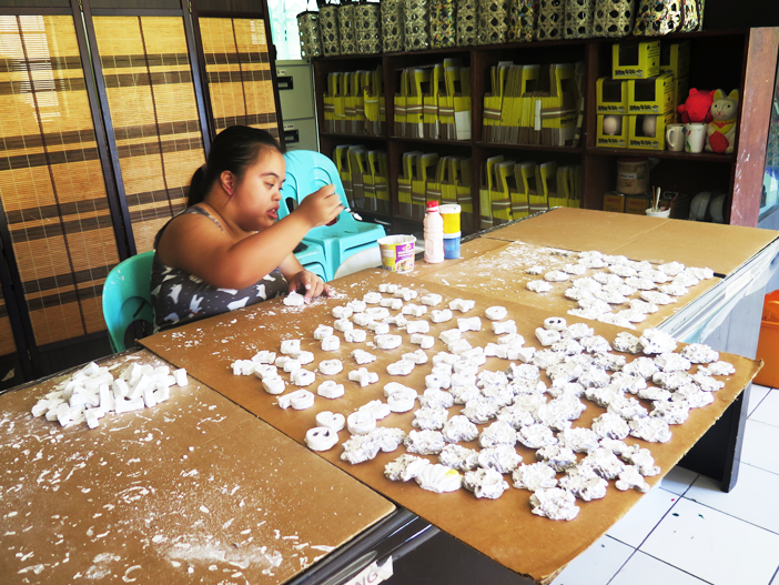 They may be challenged, but they are capable. The Kilusang Kabalikat ng mga may Kapansanan para sa Kinabukasan (4K) is an enterprise in Carmona, Cavite is empowering persons with disability (PWDs) by giving them an opportunity to earn decent income. The Biz-Ability Online Trade Fair aims to give our PWD entrepreneurs the initial exposure and experience to sell their products online amind the COVID-19 crisis.