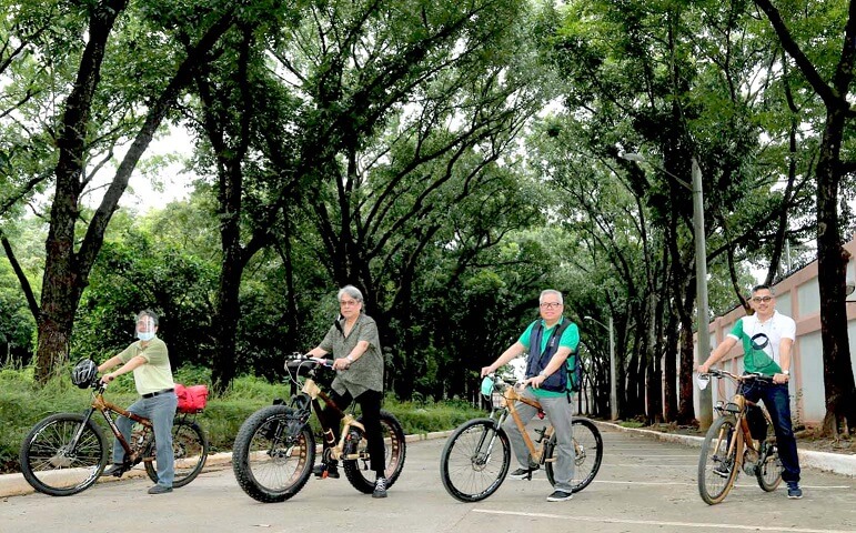 Secretary Ramon Lopez, together with the Philippine Bamboo Industry Council
