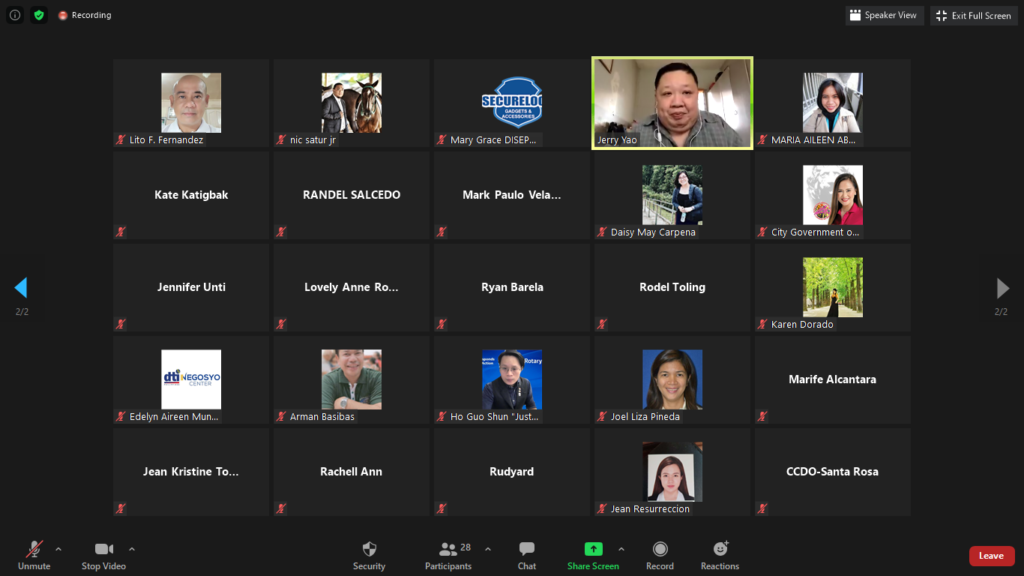 Crowd shot of the participants of webinar