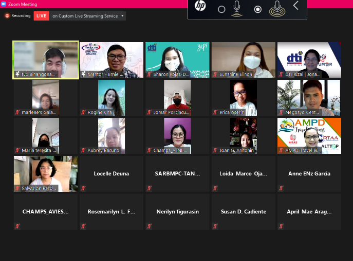 crowd shot of the participants of webinar