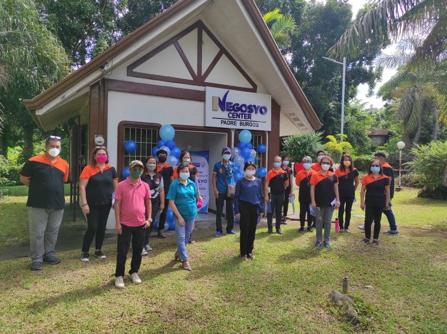 in photo: DTI-Quezon with its Provincial Director Julieta Tadiosa in launching the Negosyo Center Padre Burgos