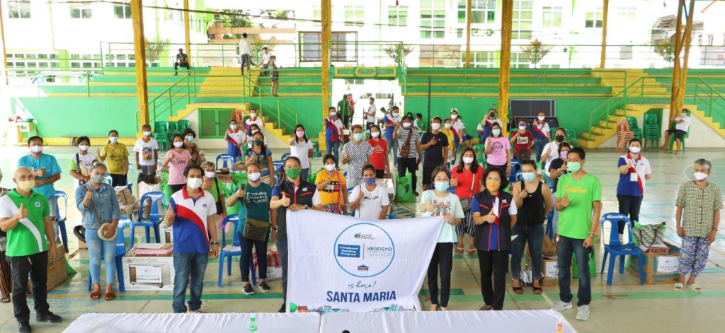 in photo: LSP-NSB Livelihood Kit Beneficiaries with DTI Laguna Provincial Director Clarke S. Nebrao