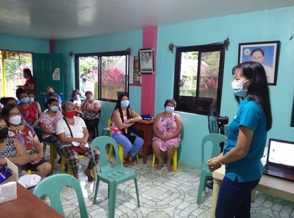 Ms. Nanette Tan, Business Counselor of Negosyo Center General Nakar - Quezon, sharing her knowledge on how to start a business