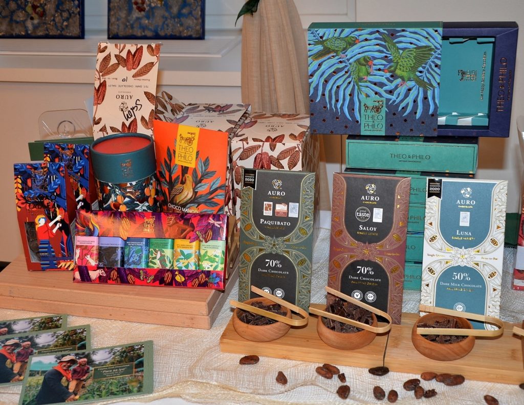 Display of Philippine craft (fine chocolates) Display of Philippine craft (fine chocolates)