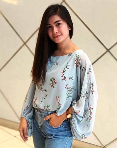 in photo: Jyh Anne Online Shop owner