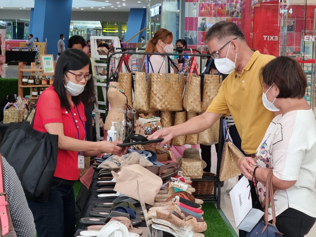 Display of Laguna Womenpreneurs' products
