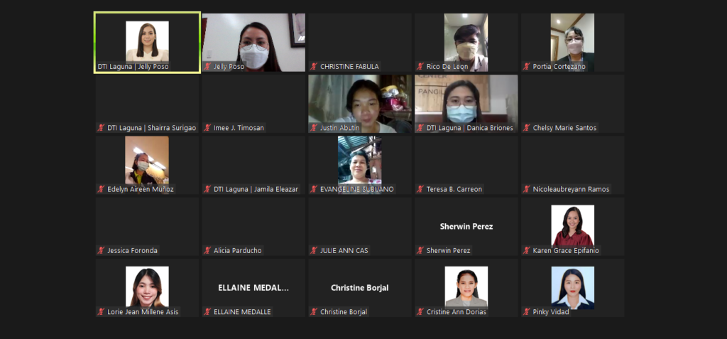 Crowd shot of the participants of webinar