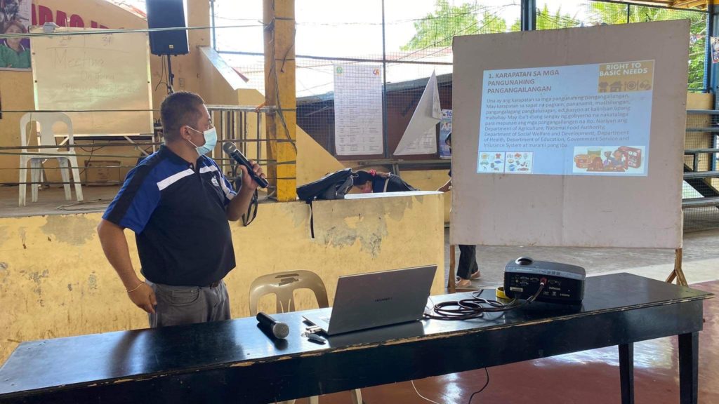 DTI Laguna TIDS-CARP Emmanuel-Lee O. Lapitan discussing the Consumer Rights and Services.