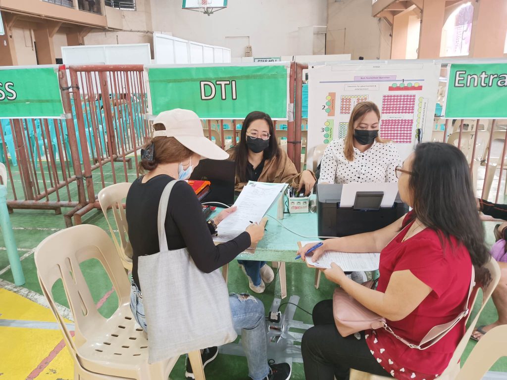 Negosyo Center Business Counselor assisting MSMEs from Tayabas, Quezon.