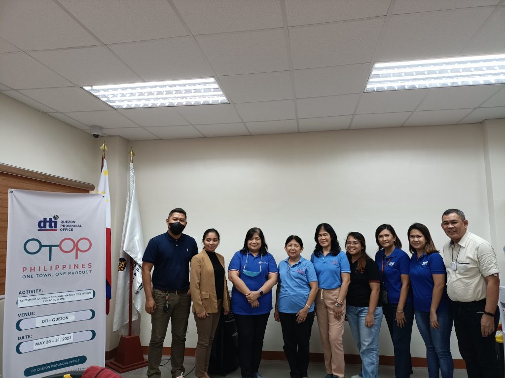 in photo: DTI Region 4-A and DTI Quezon OTOP Coordinators, together with Engr. Menadro B. Ortego and Artministree Advertising Agency.