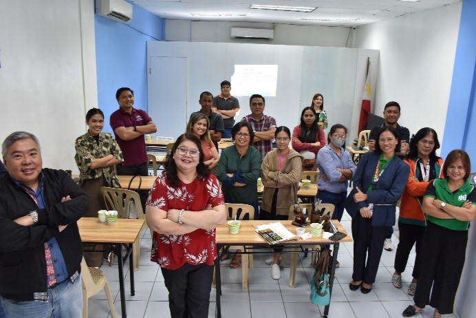 DTI 4A's OIC Regional Director Marissa Argente, DTI Rizal, together with the Rizal OTOPreneurs.
