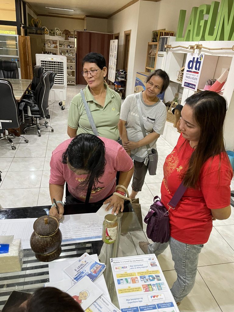 07092024_DTI-Laguna Joins in the Tindahan Mo, eLevel Up Mo A DTI Sari-Sari Store Advancement Program (1)