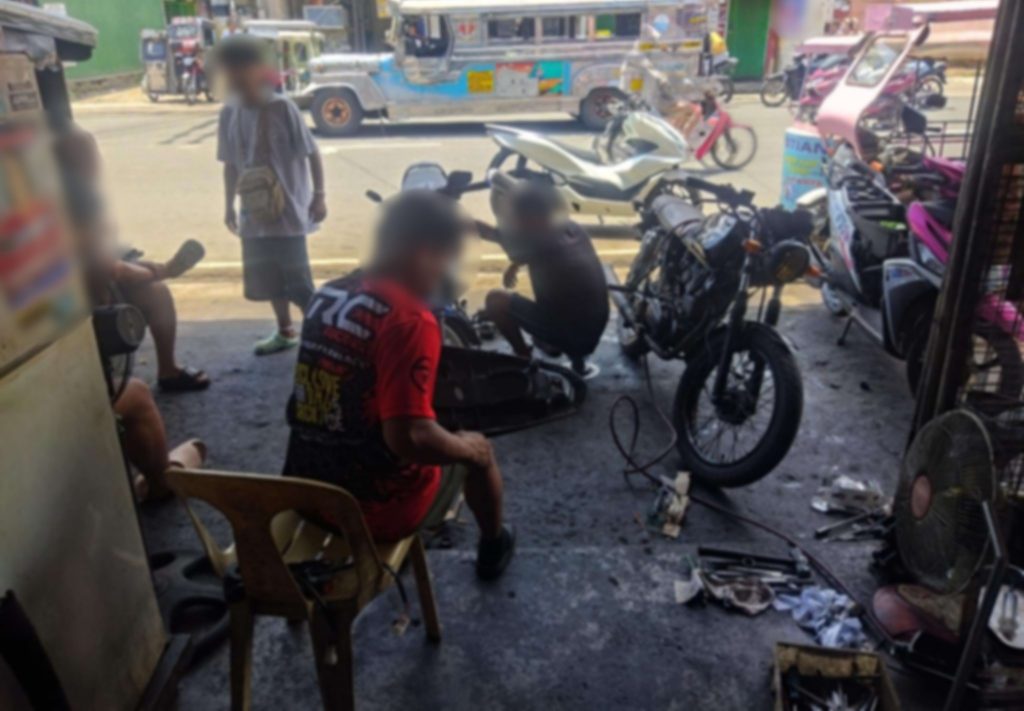 DTI-Laguna Inspects Service & Repair Shop in Santa Cruz for Renewal of Accreditation (2)