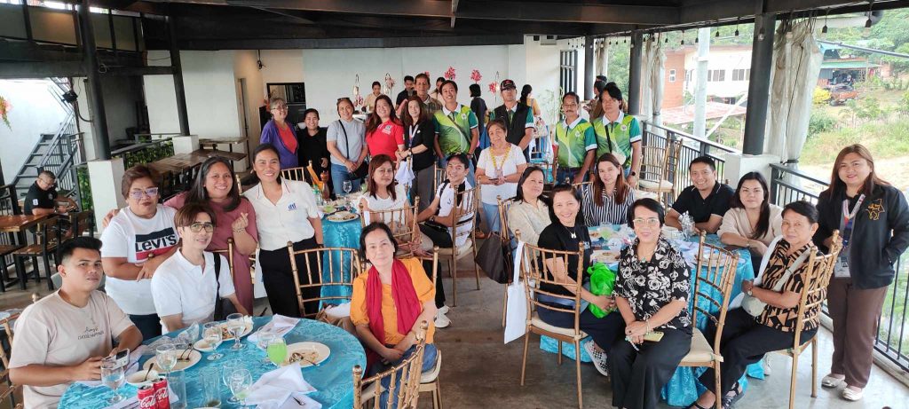 Participants composed of MSMEs from the food and non-food sectors, along with representatives from the Department of Trade and Industry (DTI) Rizal, gathering to reflect on the success of the FIESTA HARAYA: LIKHA at HUSAY event held last year in the Province of Cavite.