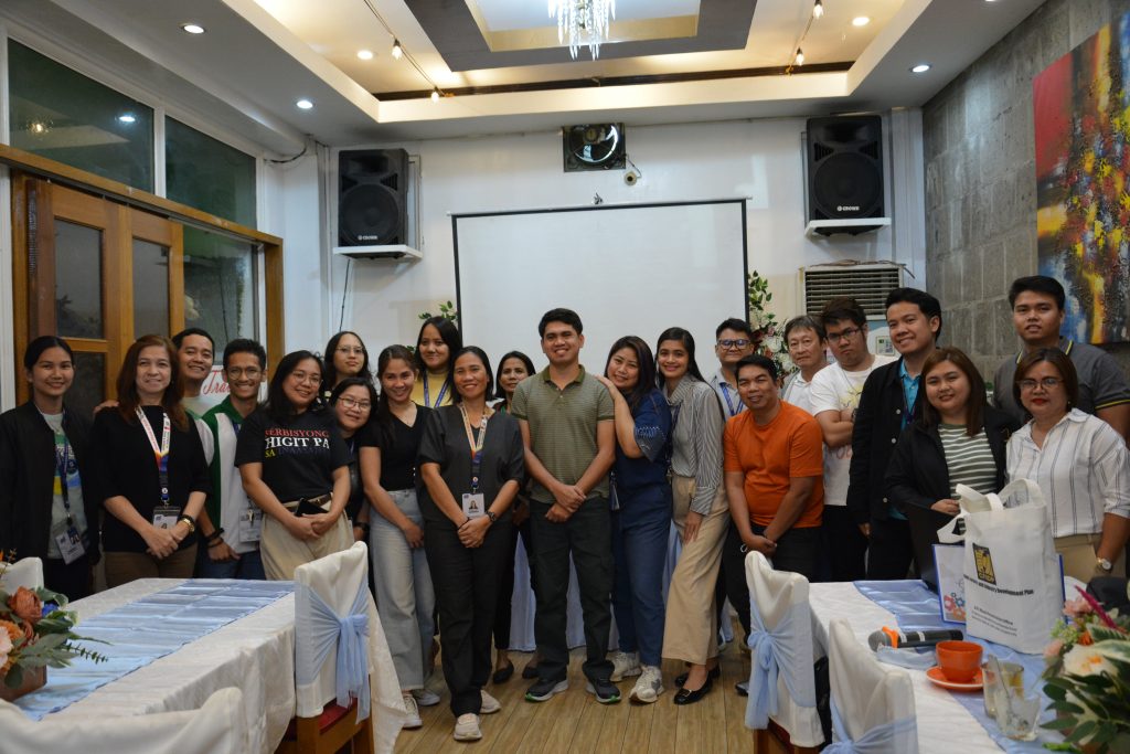 Business Counselors and participants posing for a photo during the SHARP Retooling Orientation in DTI Rizal