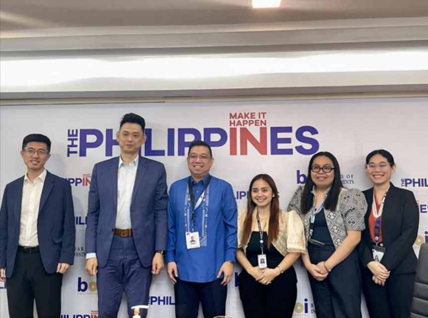 Group photo in front of a ‘Make It Happen in the Philippines’ backdrop, from left to right: Guodong Group Sales Representative Ning Li, Guodong Group CEO Longke Hu, DTI-IPG Undersecretary Ceferino S. Rodolfo, DPA, and DTI-FTSC Regional Coordinator for Chinas and East Asia Melody Dicen, with another DTI representative.