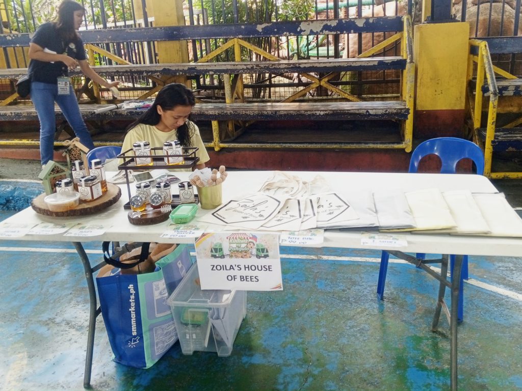 DTI-Laguna joins the first-ever Kadiwa ng Pangulo in Liliw, showcasing local MSMEs, farmers, and producers offering proudly Filipino-made products to the community.