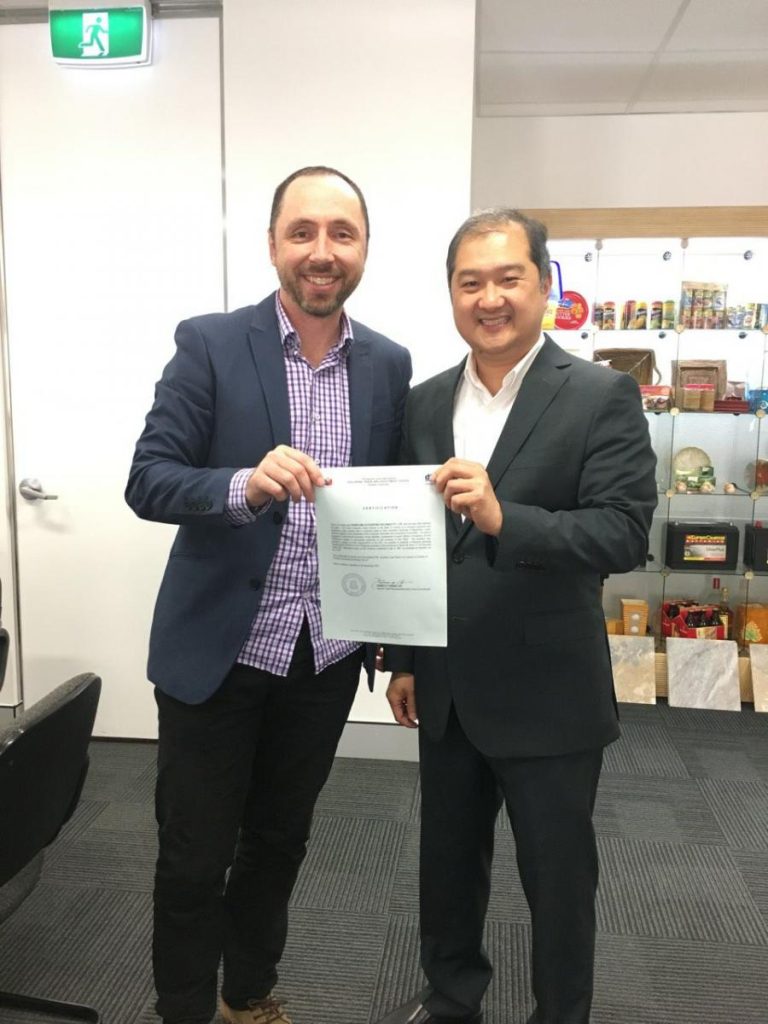 Meeting of PTIC-Sydney with Frontline Accounting (Sydney, 27 September 2017) Commercial Counsellor Kenneth Yap (right) met with Mr. Jon Ryall (left), Director of Frontline Accounting based in Victoria. Frontline will set up its Regional Operating Headquarters in the Philippines and will employ 250 accountants to support clients in Australia, the United Kingdom and the United States of America.