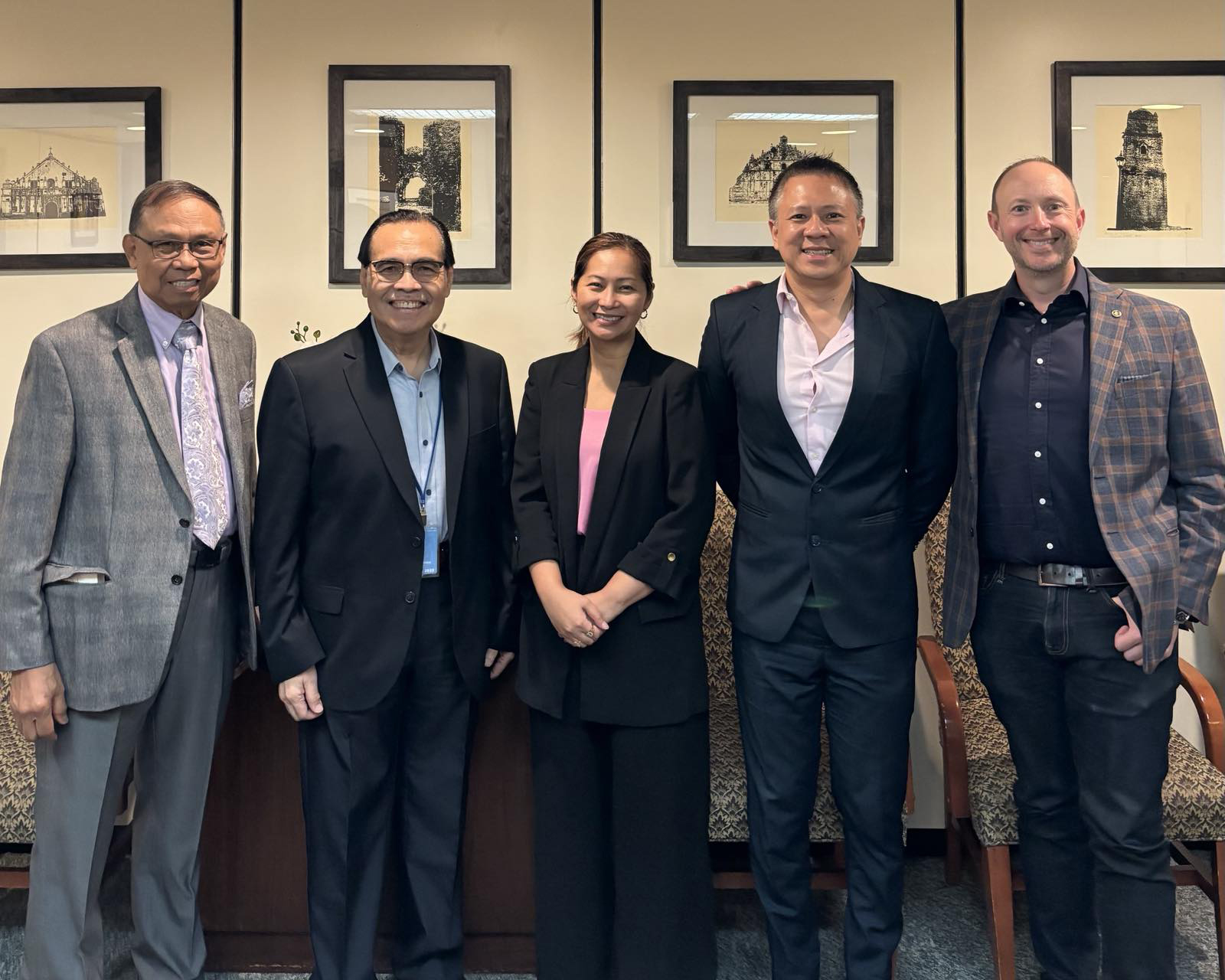 PTIC-New York Trade Commissioner Alma F. Argayoso (center) with Former Ambassador Mario de Leon (second to the left), joins official representatives from NICP, Filipino community, and partners in New York.